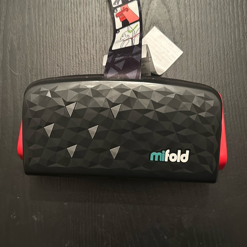 Mifold folding booster seat
